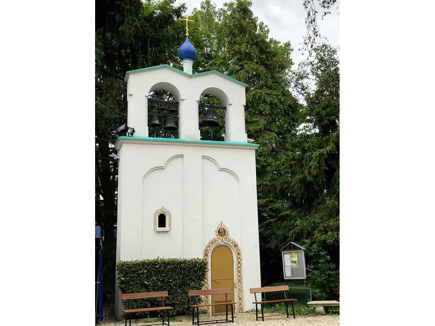 /uploads/eglise/page/clocher2.jpg